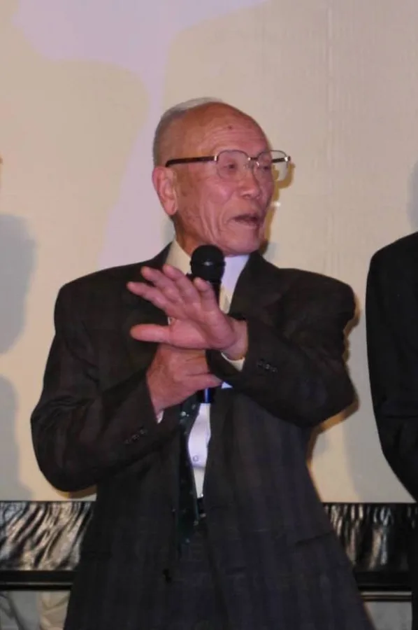 與田純次