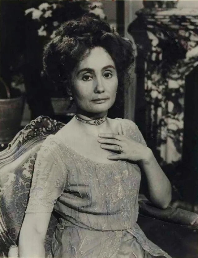 Kathleen Widdoes