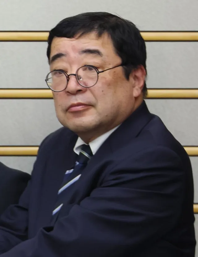 西岡力