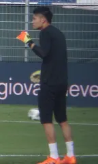 中村航輔