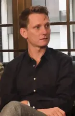 トム・ハーパー