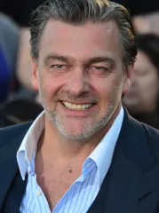 レイ・スティーヴンソン
