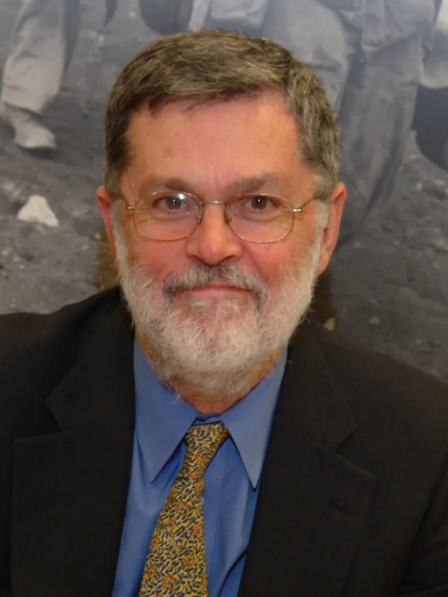 Geoffrey Ward
