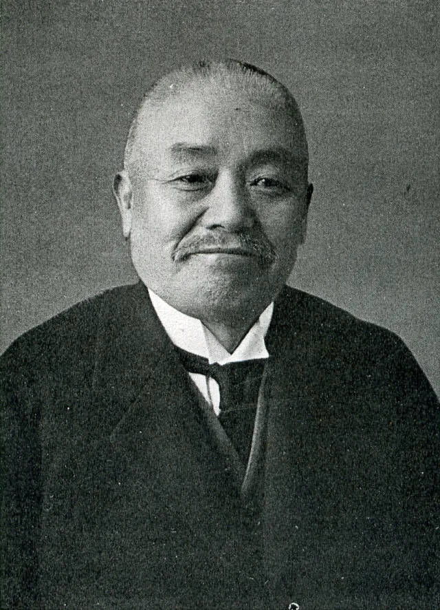 鈴木梅四郎