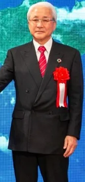 山下徹