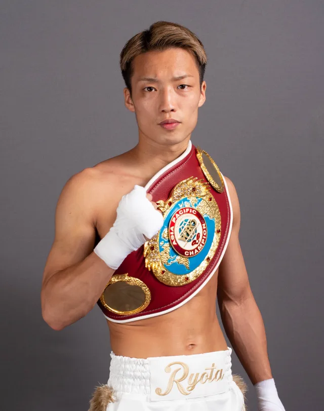 山内涼太