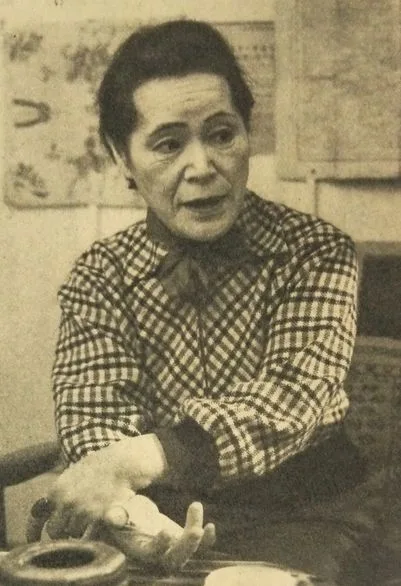 深尾須磨子