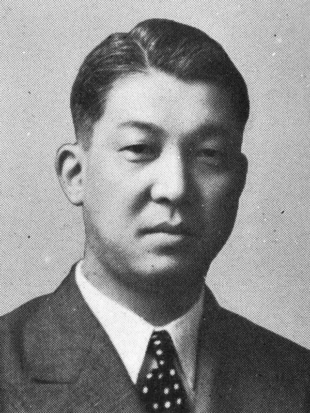 岡崎真一