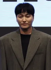 キム・デミョン