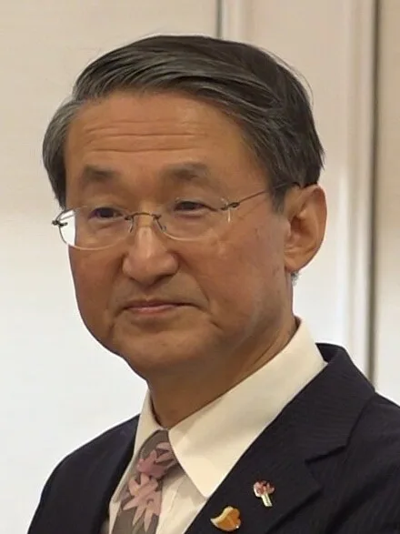 平井伸治