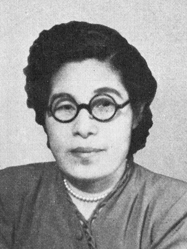 深川タマエ